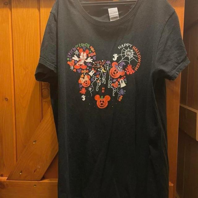 Disney Women's T-shirt - Black/Grey - 12 on Productcaster.