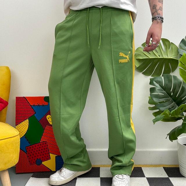 Puma Men's Sweatpants - Green/Yellow - L on Productcaster.