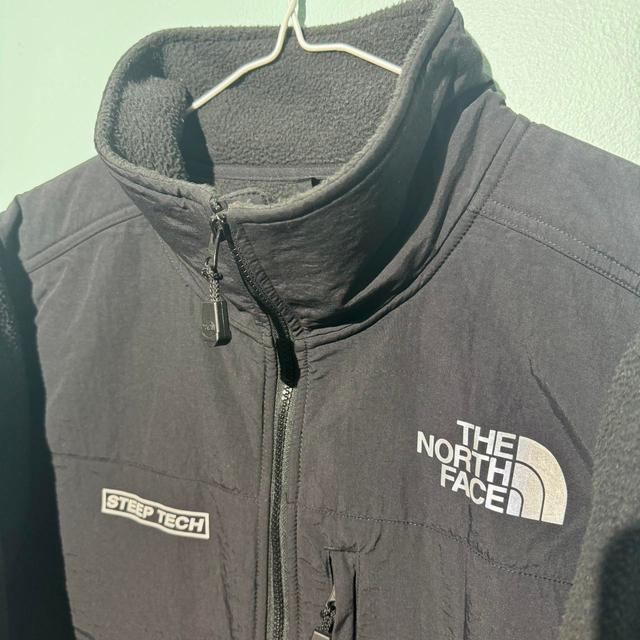 The North Face Men's Jumper - Black - XL on Productcaster.