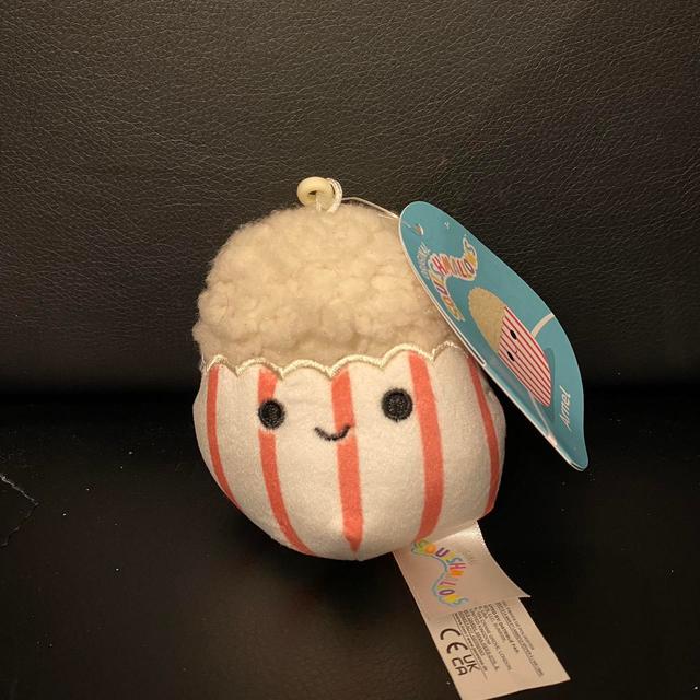 Squishmallows Stuffed animal - White on Productcaster.