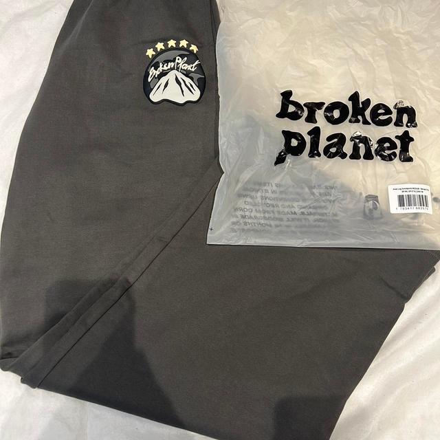 Broken Planet Men's Sweatpants - Grey - M on Productcaster.