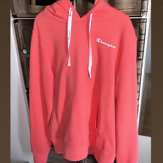 Champion Women's Hoodie - Pink - M on Productcaster.