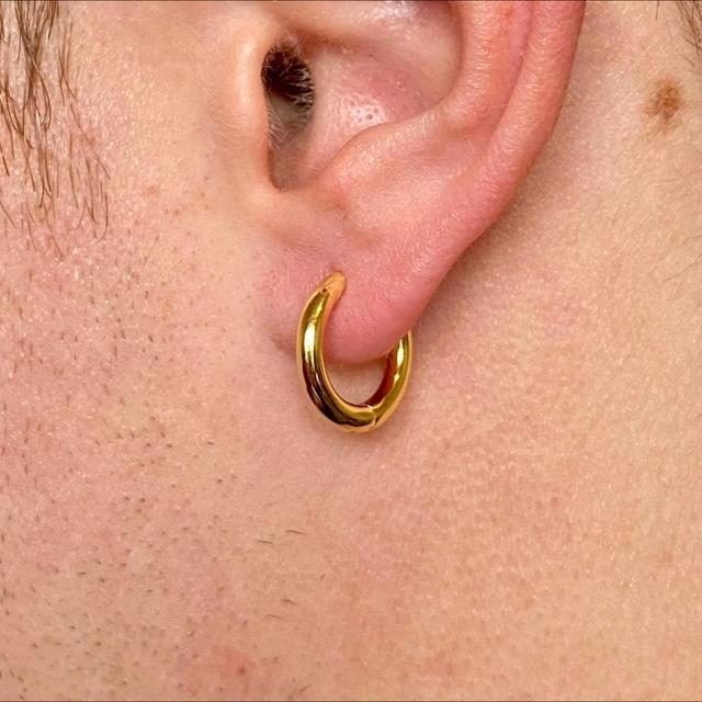 C&S Men's Earrings - Gold on Productcaster.