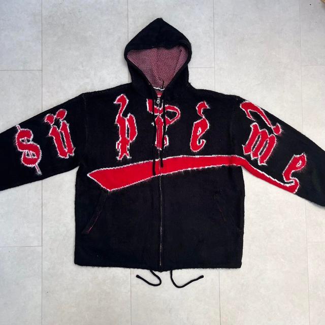 Supreme Men's Hoodie - Black/Red - L on Productcaster.