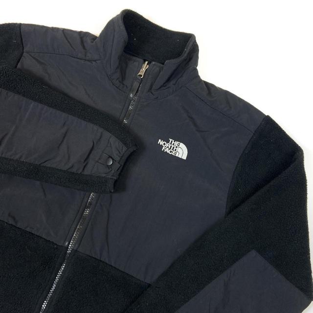 The North Face Women's Fleece Jacket - Black - M on Productcaster.