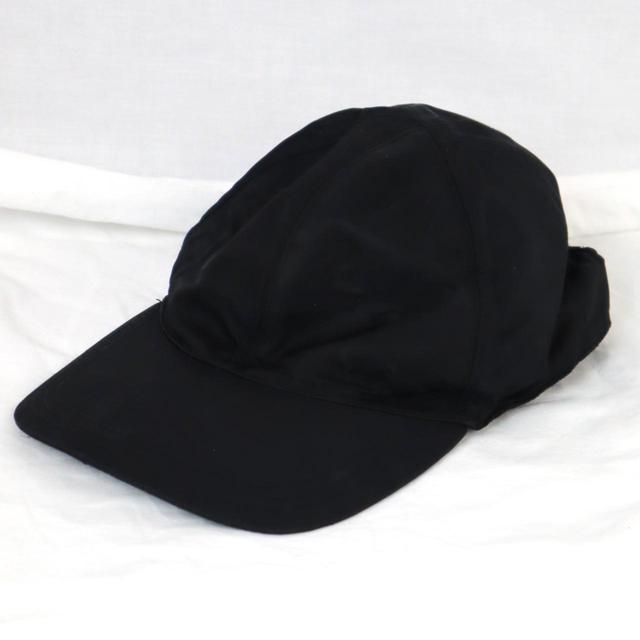 Prada Men's Caps - Black/White on Productcaster.