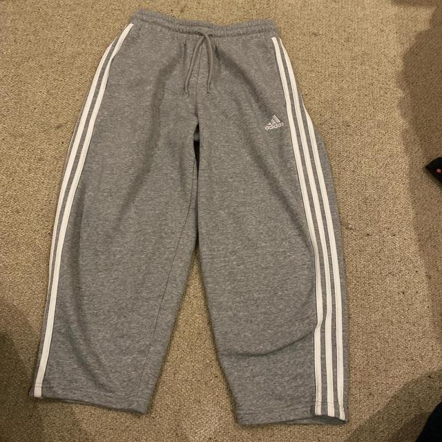 Adidas Women's Sweatpants - Grey - UK 4 on Productcaster.