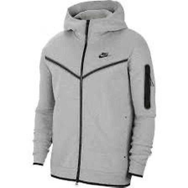 Nike Men's Hoodie - Grey - M on Productcaster.