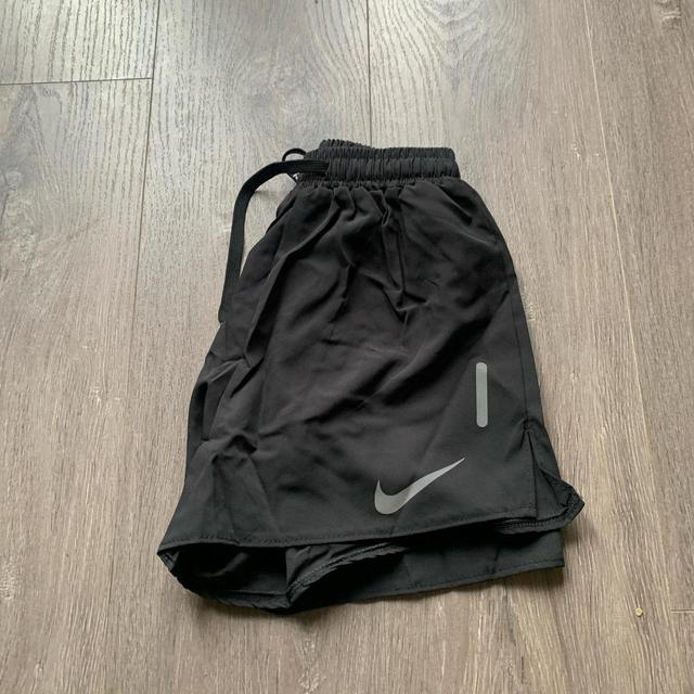 Nike Men's Shorts - Black - S on Productcaster.