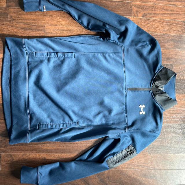 Under Armour Men's Jumper - Navy - S on Productcaster.