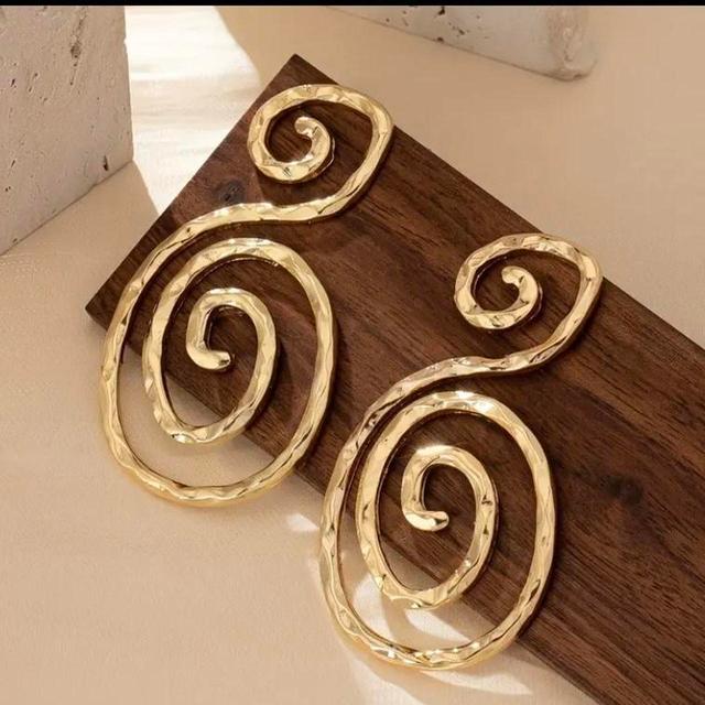 Women's Earrings - Gold on Productcaster.