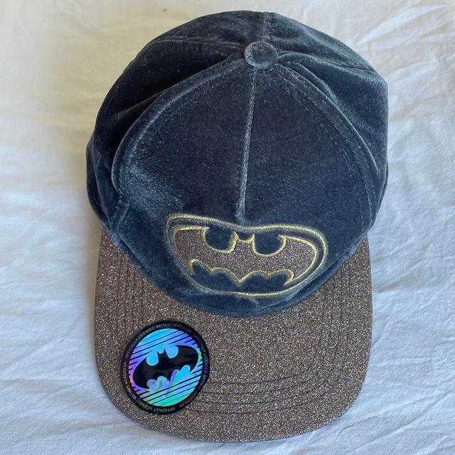 DC Comics Men's Caps - Pink/Blue on Productcaster.