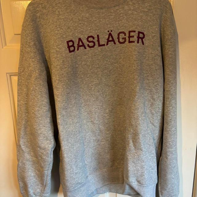 Men's Sweatshirt - Grey - M on Productcaster.