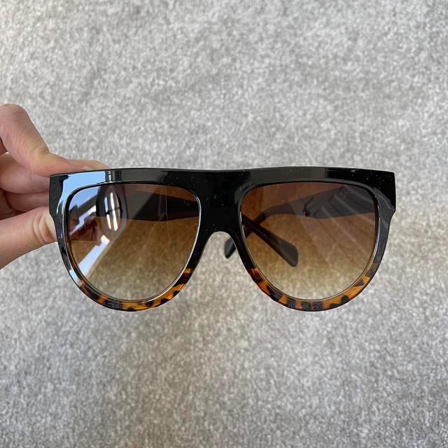 Deadstock Women's Oversized Sunglasses - Brown/Black on Productcaster.