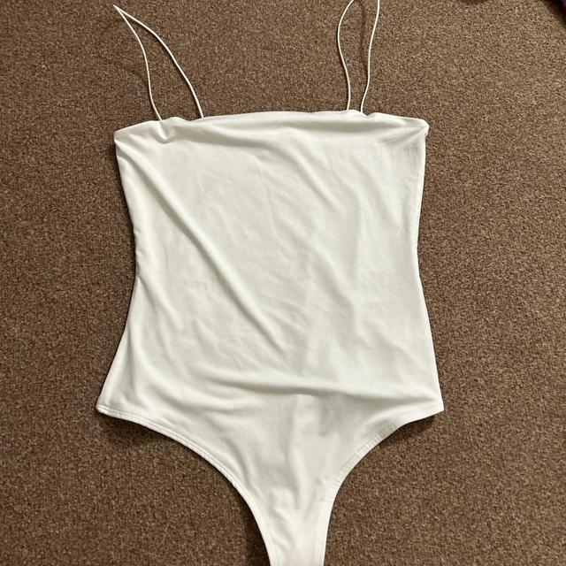 New Look Women's Bodysuit - White - 8 on Productcaster.