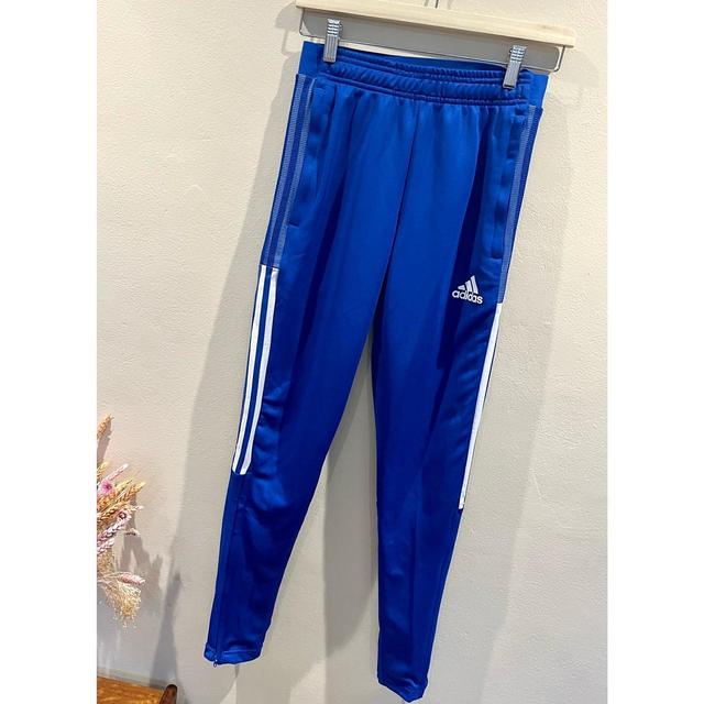 Adidas Women's Sweatpants - Blue - UK 8 on Productcaster.