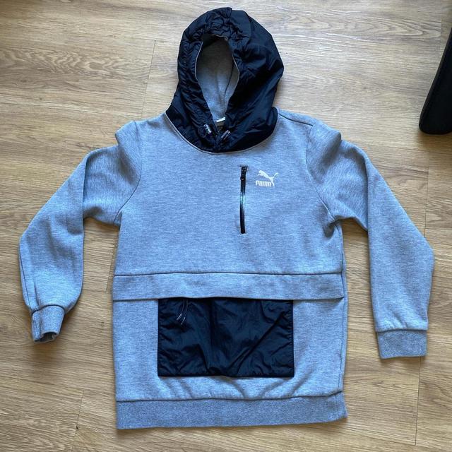 Puma Men's Hoodie - Grey - XS on Productcaster.