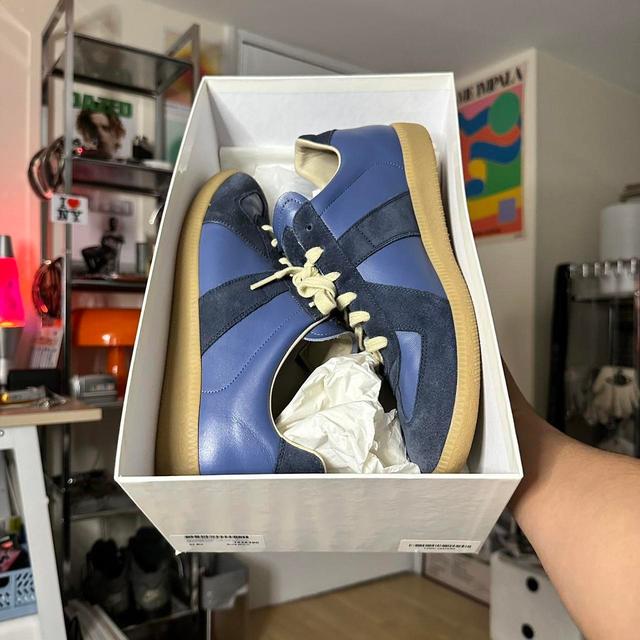 Maison Margiela Men's Trainers - Blue/Navy - UK 9 on Productcaster.