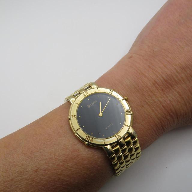 Accurist Men's Analogue Watch - Gold on Productcaster.