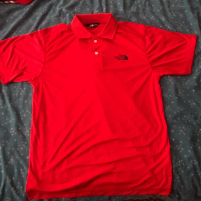 The North Face Men's T-shirt - Red - S on Productcaster.