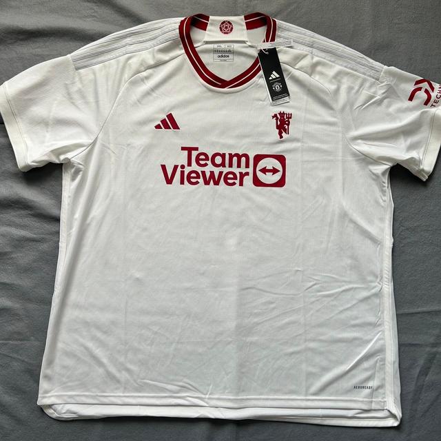 Adidas Men's T-shirt - White - 3XL on Productcaster.