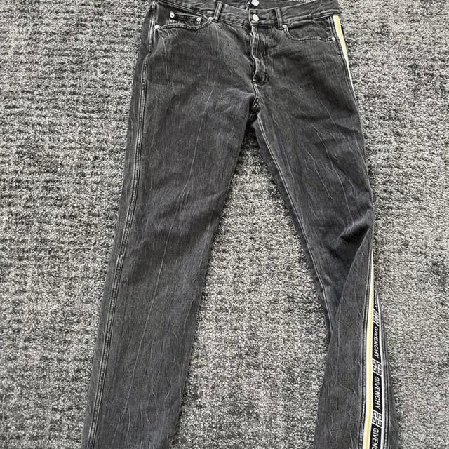 Givenchy Men's Jeans - Grey/Yellow - 32" on Productcaster.