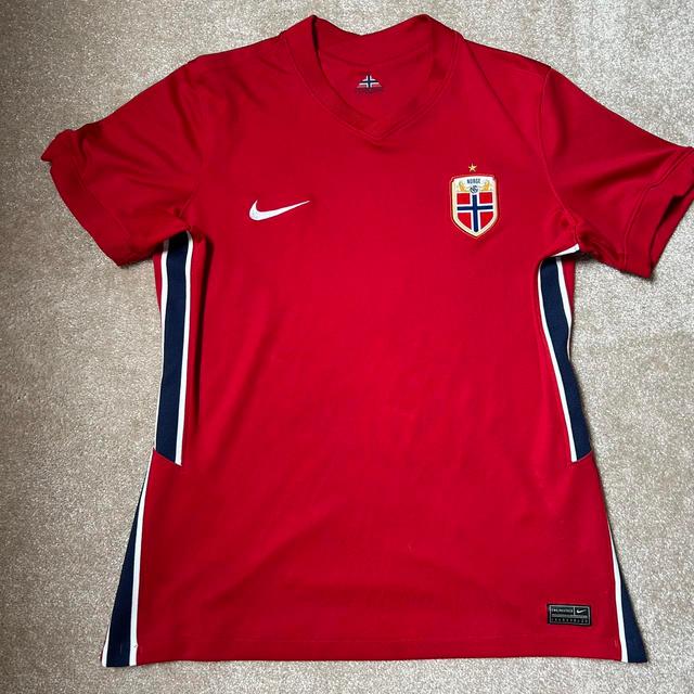 Nike Men's T-shirt - Red/Navy - S on Productcaster.