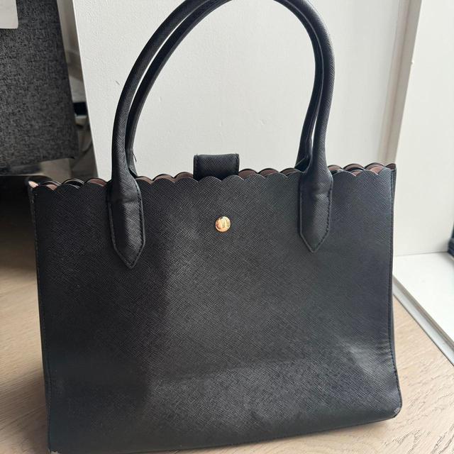 H&M Women's Tote bags - Black on Productcaster.