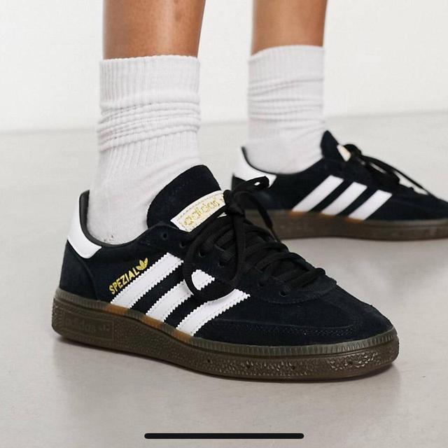 Adidas Originals Kids' Trainers - Black on Productcaster.