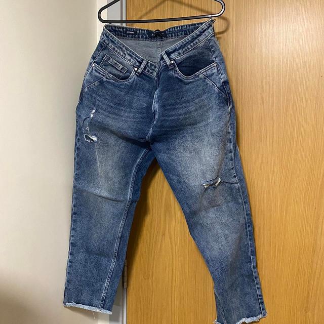 Preloved Women's High waisted Ripped Jeans - Blue - UK 10 on Productcaster.