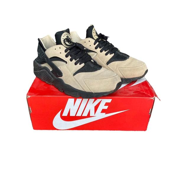 Nike Men's Trainers - Tan - UK 10 on Productcaster.