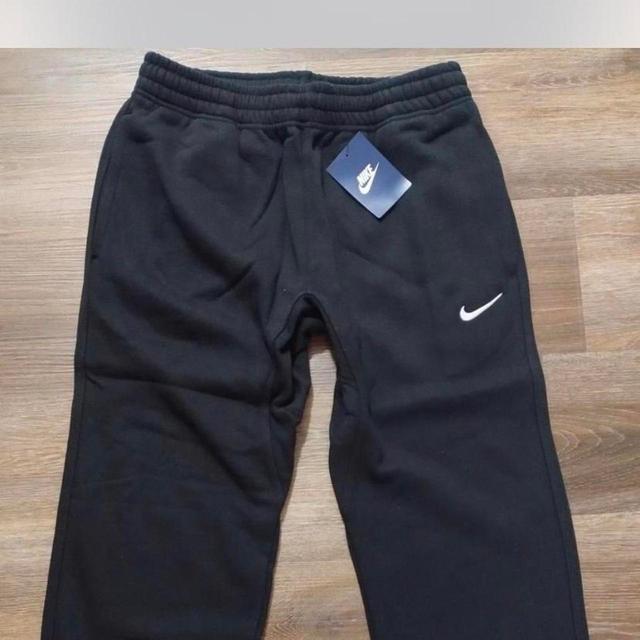 Nike Men's Sweatpants - Black - S on Productcaster.