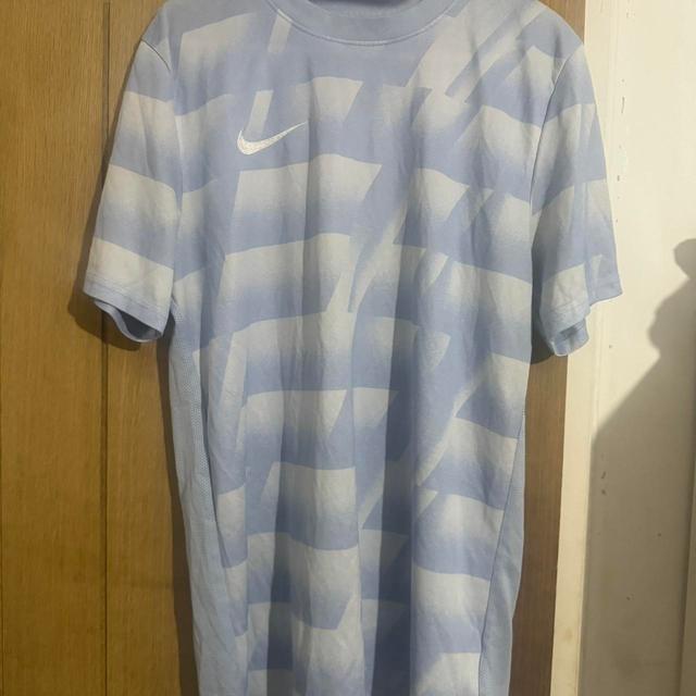 Nike Men's T-shirt - Blue - M on Productcaster.