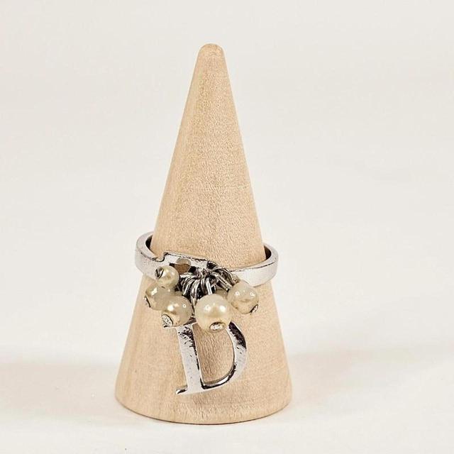 Dior Women's Ring - Cream/Silver on Productcaster.