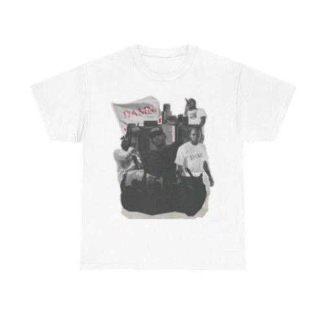 Gildan Men's T-shirt - Black/White - XXL on Productcaster.