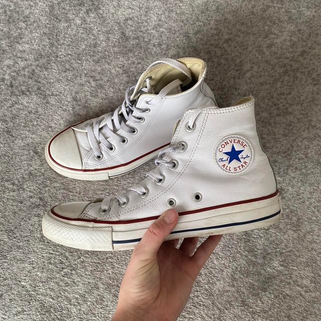 Converse Women's Trainers - White - UK 4 on Productcaster.