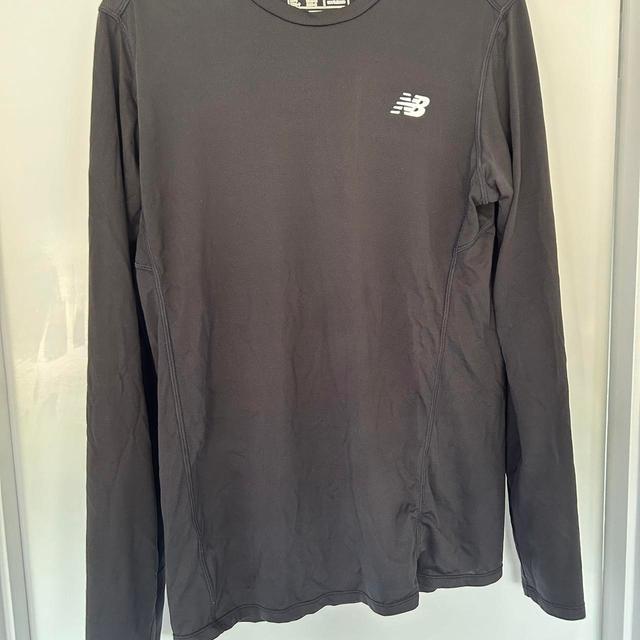 New Balance Men's T-shirt - Black - S on Productcaster.