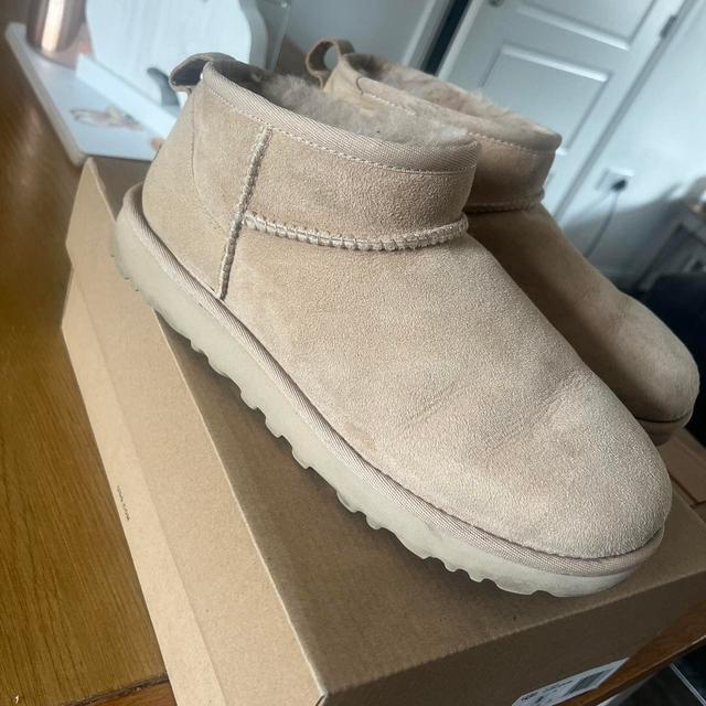 UGG Women's Boots - Tan - UK 6 on Productcaster.