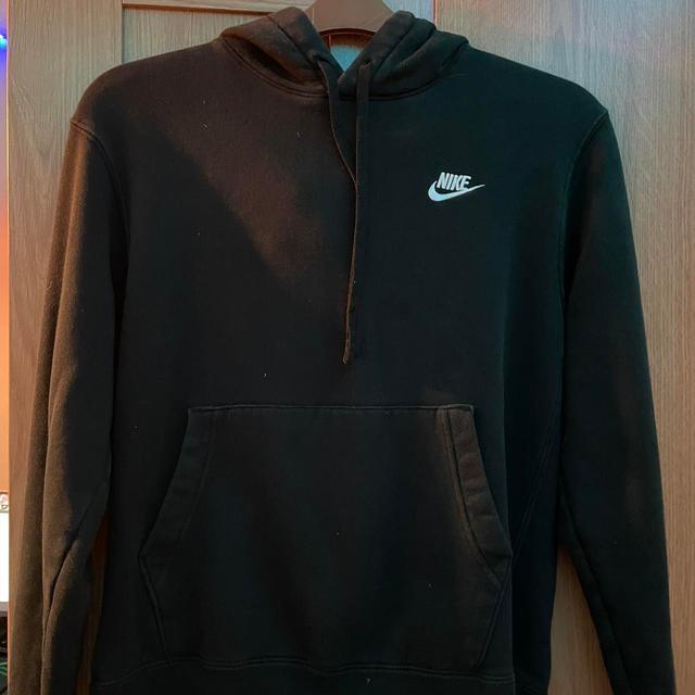 Nike Men's Hoodie - Black - M on Productcaster.