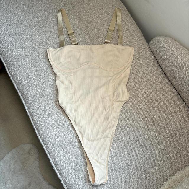 Mars The Label Women's Bodysuit - Cream - 10 on Productcaster.