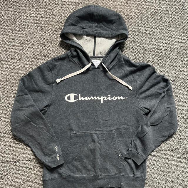 Champion Men's Hoodie - Grey - M on Productcaster.