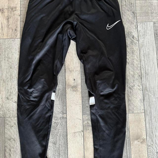 Nike Men's Sweatpants - Black - S on Productcaster.