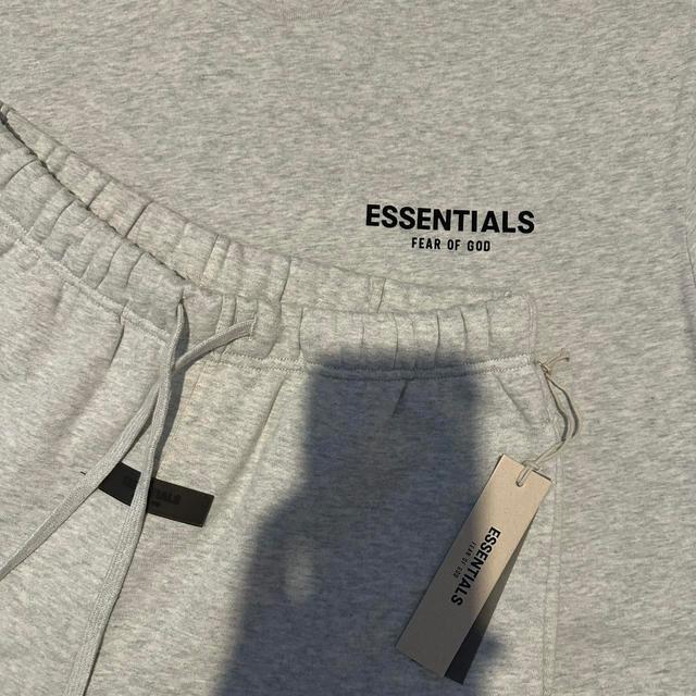 Fear of God Men's T-shirt - Grey - S on Productcaster.