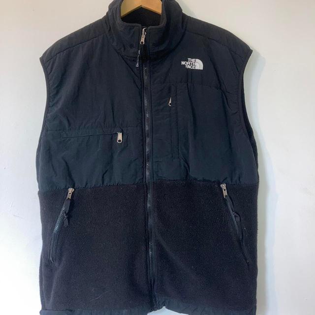 The North Face Men's Gilet - Black - M on Productcaster.