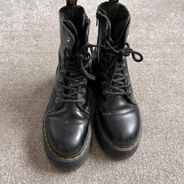 Dr. Martens Women's Leather Boots - Black - UK 5 on Productcaster.