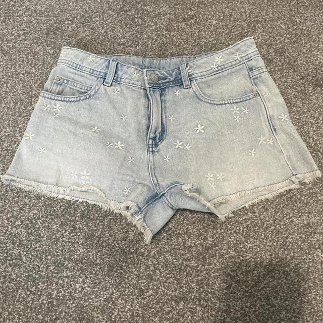 Marks & Spencer Kids' Shorts - White/Blue - 12 years on Productcaster.