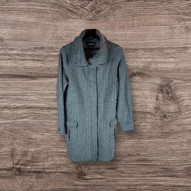 Patagonia Women's Coat - Grey - M on Productcaster.