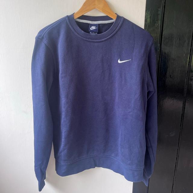 Nike Men's Sweatshirt - Navy/Blue - M on Productcaster.