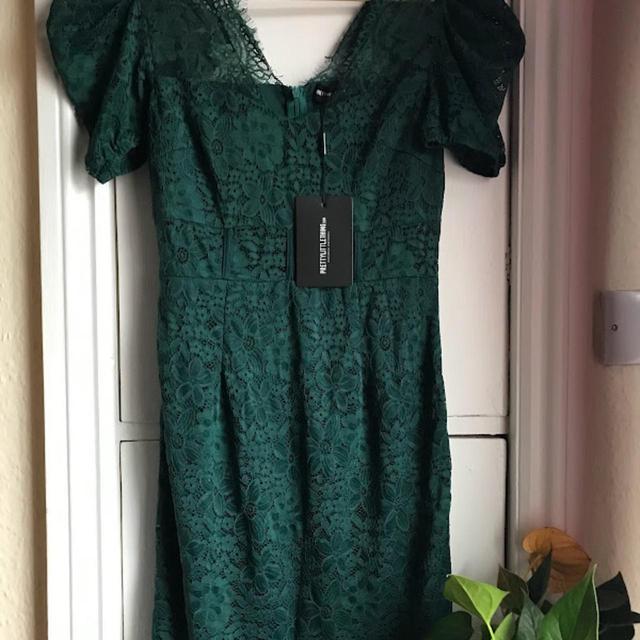 PrettyLittleThing Women's Dress - Green - 10 on Productcaster.