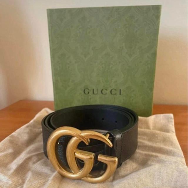 Gucci Men's Belt - Black/Gold on Productcaster.